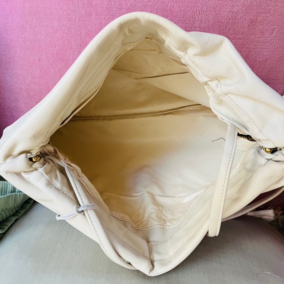 Vintage genuine leather shoulder handbag/convertible clutch-Macy’s Exclusive - Picture 5 of 13